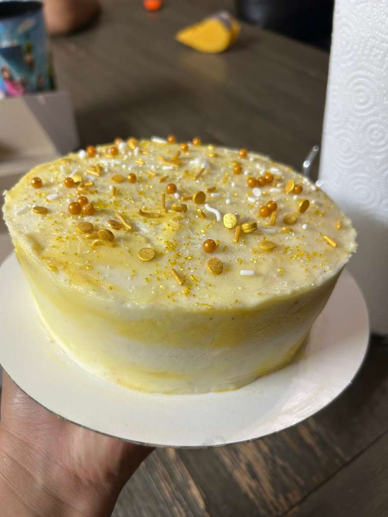 Gold sprinkle cake