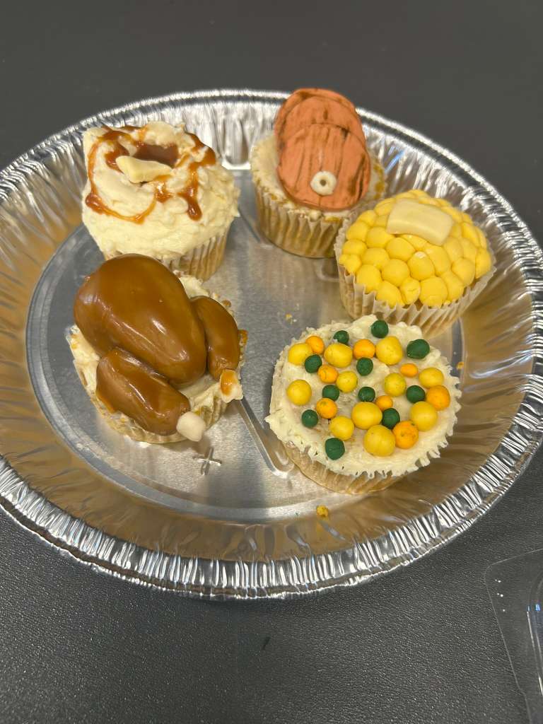 Thanksgiving themed cupcakes